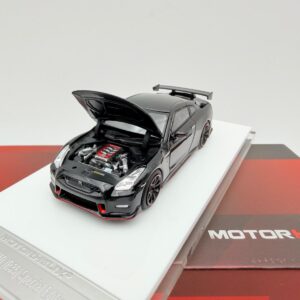 MOTORHELIX 1:64 NISSAN GTR R35 SPECIAL EDITION BLACK